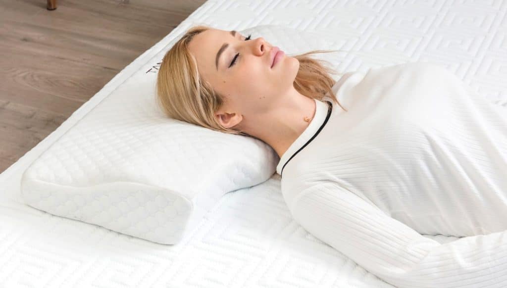 8 Best Pillows for Shoulder Pain – Get the Most Support with Your New Pillow