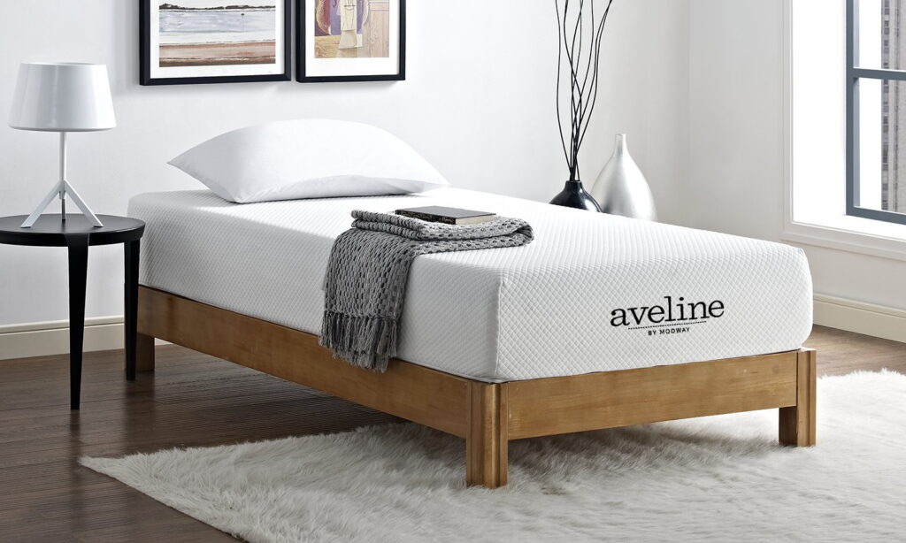 10 Best Mattress under $300 – Reviews and Buying Guide