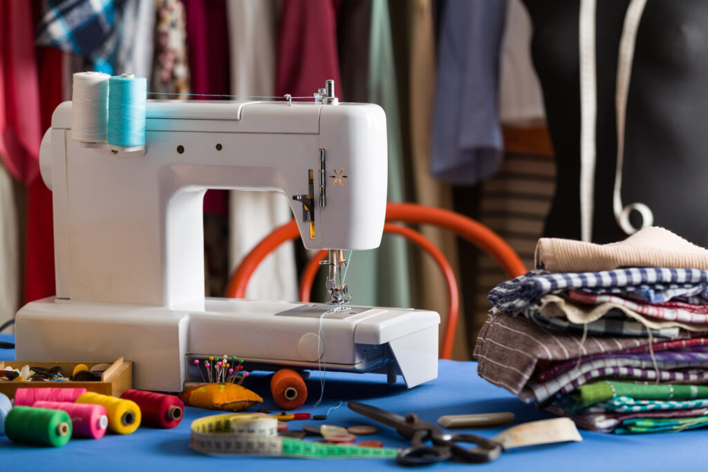 6 Best Portable Sewing Machines - Your Mobile Helper